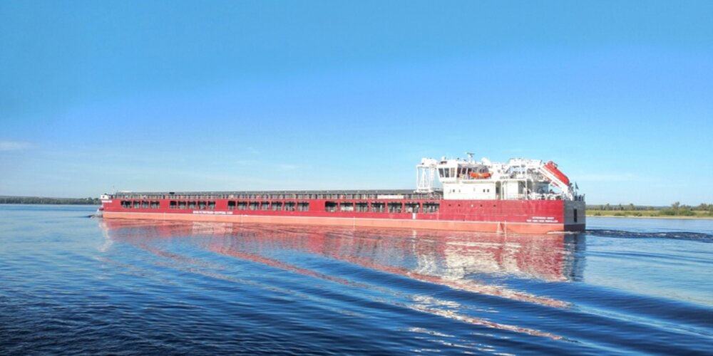 World’s First Solar-Hybrid Inland Shipping Vessel Begins Operation