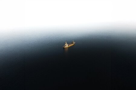 IMO Adjourns Net‑Zero Framework for One Year After Contentious Session