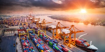 Port and terminal risks: quay container cranes