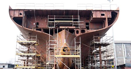 LNG and Container Ships Dominate Newbuild Orders