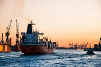 SHUAA Secures $300 Million Facility to Boost Marine Portfolio