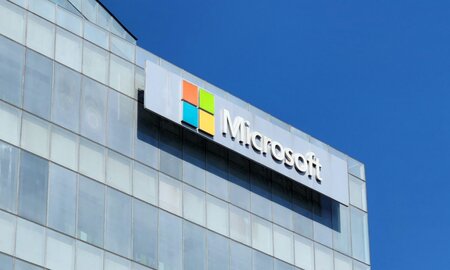 Port of Singapore Partners With Microsoft