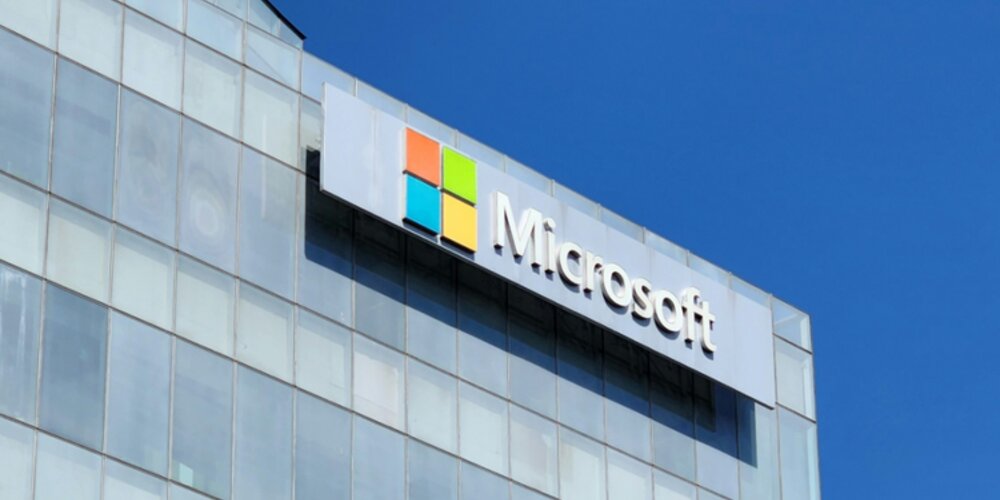 Port of Singapore Partners With Microsoft