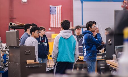Students Set New Electric Boat Speed Record