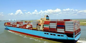 Maersk to Pioneer First Container Vessel Conversion to Dual-Fuel Methanol Engine